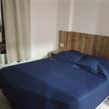 Bed and Breakfast Depto Temporario La Plata Exterior foto