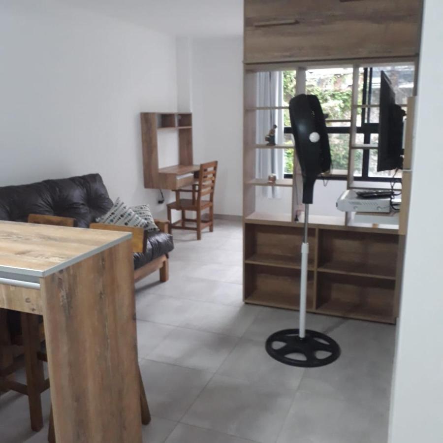 Bed and Breakfast Depto Temporario La Plata Exterior foto